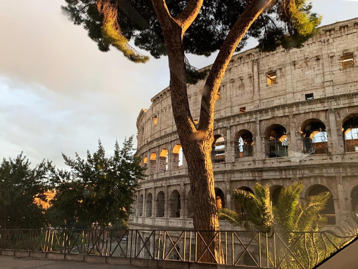 Romantic Wellness Apartment Colosseo エクステリア 写真