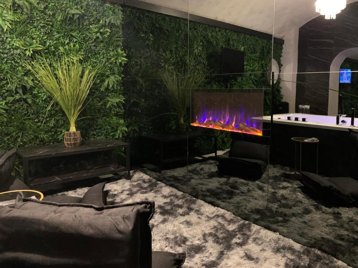 Romantic Wellness Apartment Colosseo エクステリア 写真