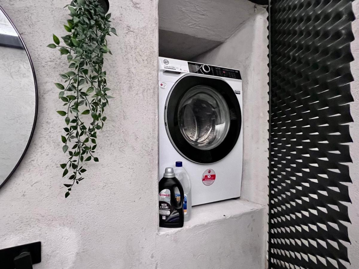 Romantic Wellness Apartment Colosseo エクステリア 写真
