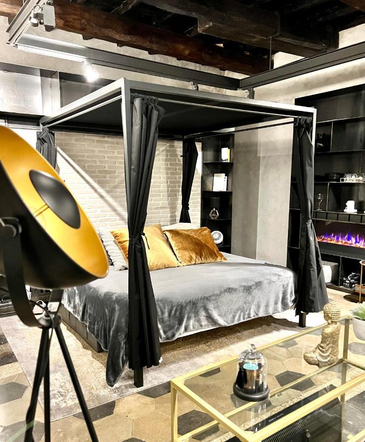 Romantic Wellness Apartment Colosseo エクステリア 写真