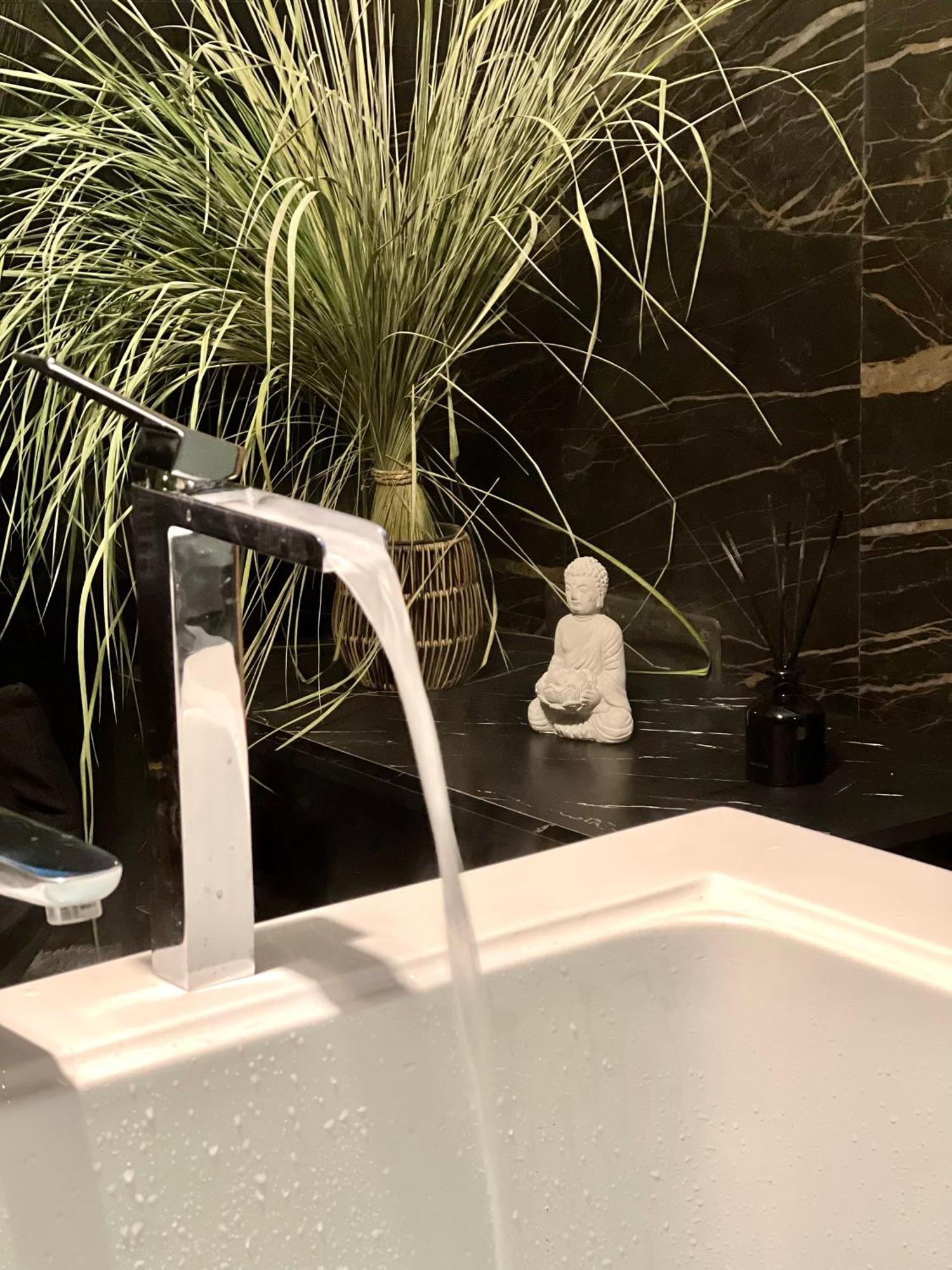 Romantic Wellness Apartment Colosseo エクステリア 写真
